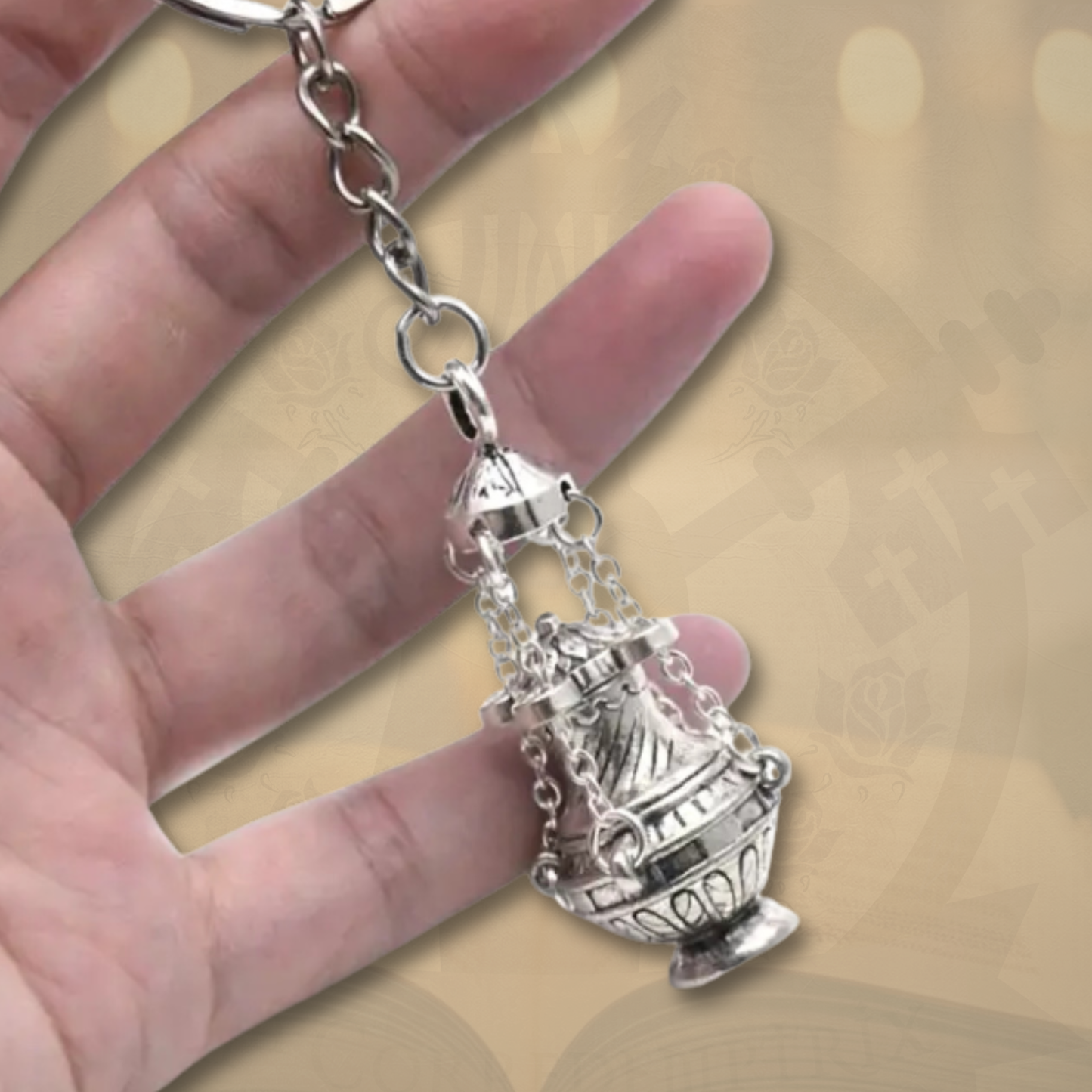 ✨ Llavero Incensario Católico