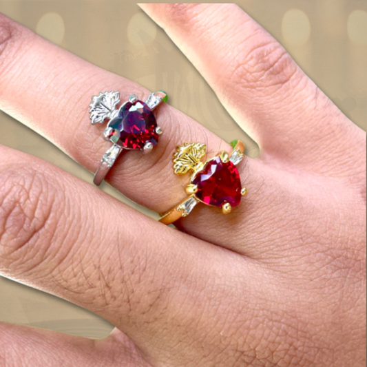 ✨ Anillo Sagrado Corazón – Circonia Roja ❤️‍🔥